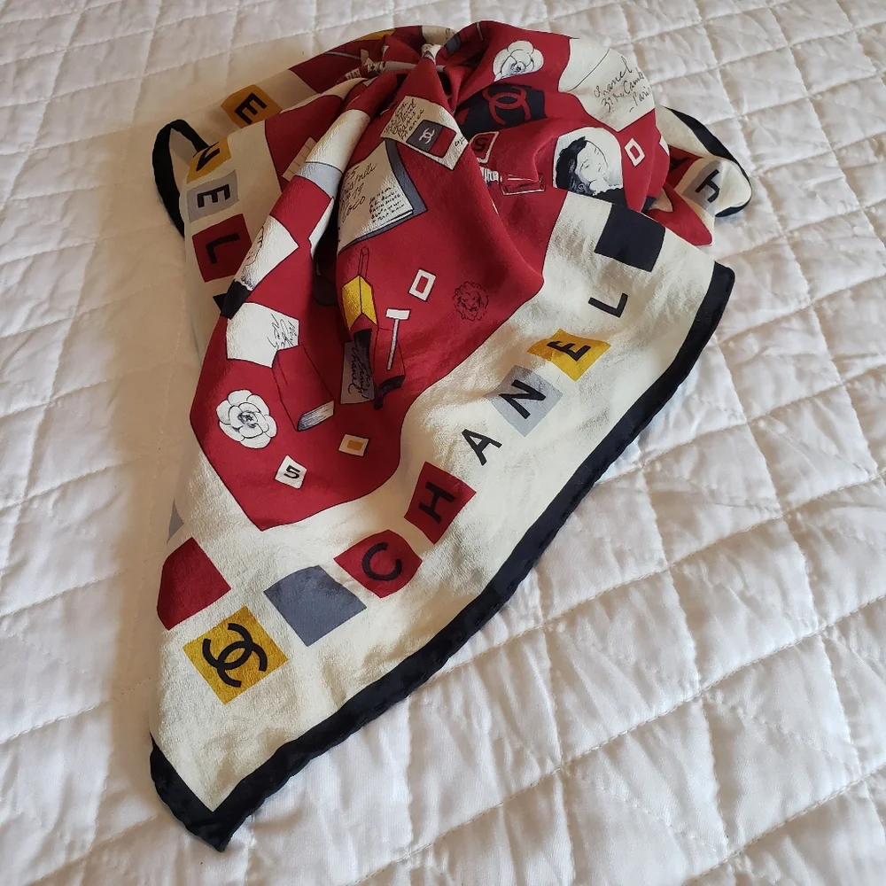 CHANEL vintage scarf